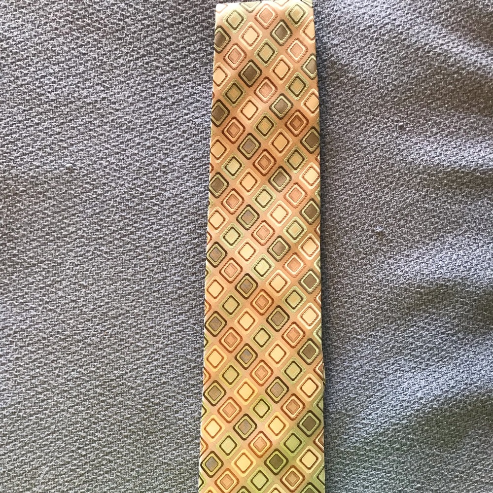 Mans Tie